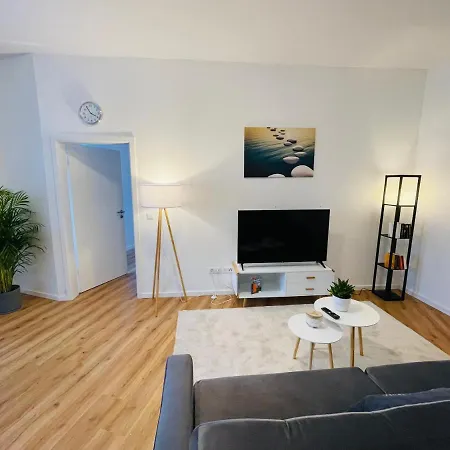 Schoenes - Netflix-nespresso Apartment