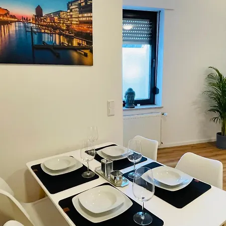 Schoenes - Netflix-nespresso 公寓